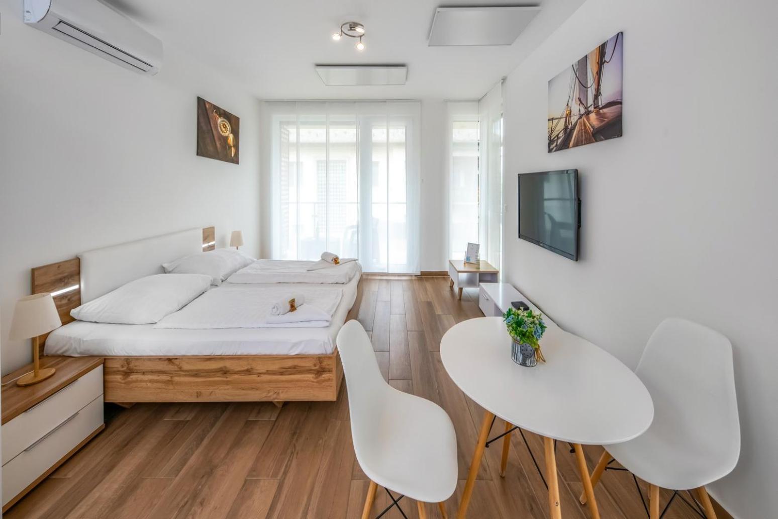 Anchor Apartman By Hellobalatonlelle Balatonlelle Exterior foto