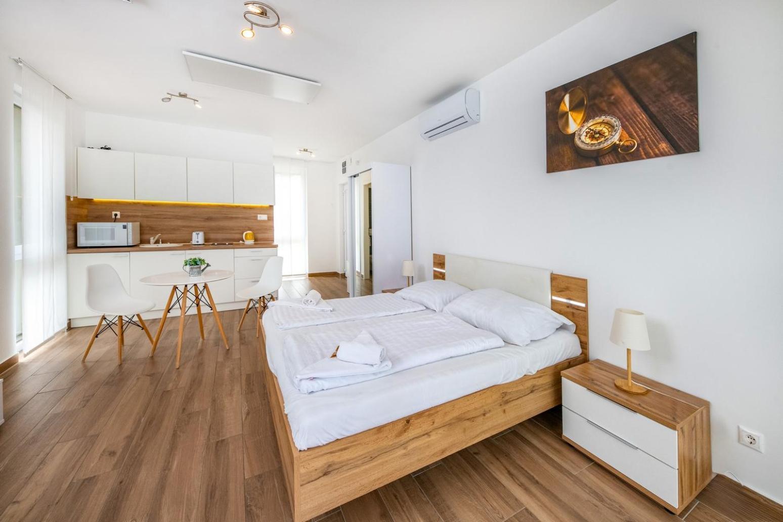 Anchor Apartman By Hellobalatonlelle Balatonlelle Exterior foto