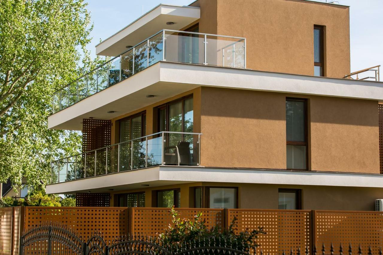 Anchor Apartman By Hellobalatonlelle Balatonlelle Exterior foto